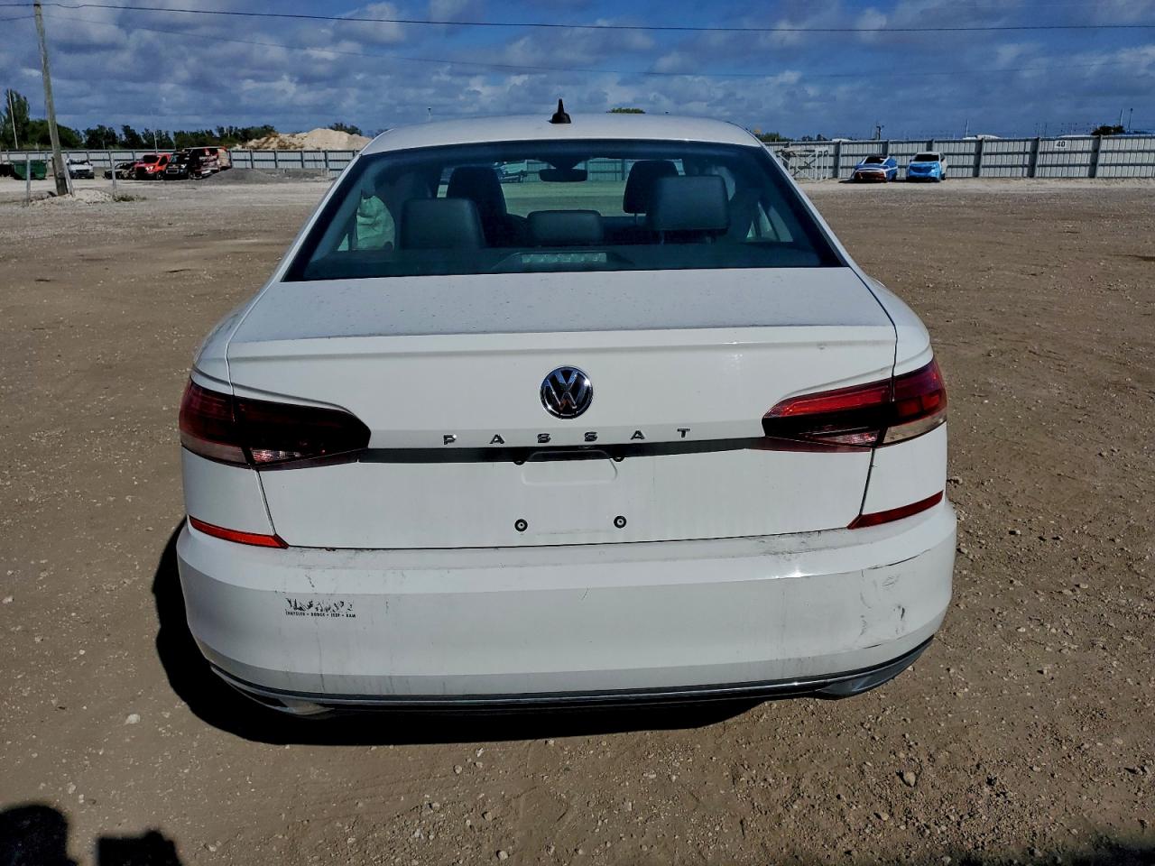 2020 VOLKSWAGEN PASSAT SE photo 6