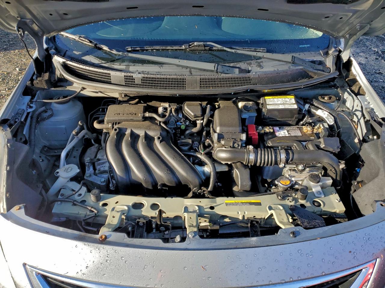2014 NISSAN VERSA S photo 21