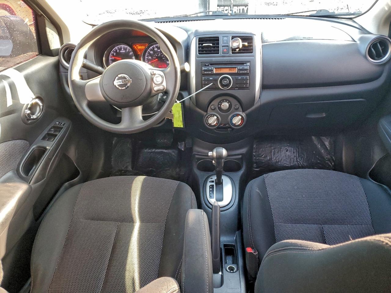 2014 NISSAN VERSA S photo 15