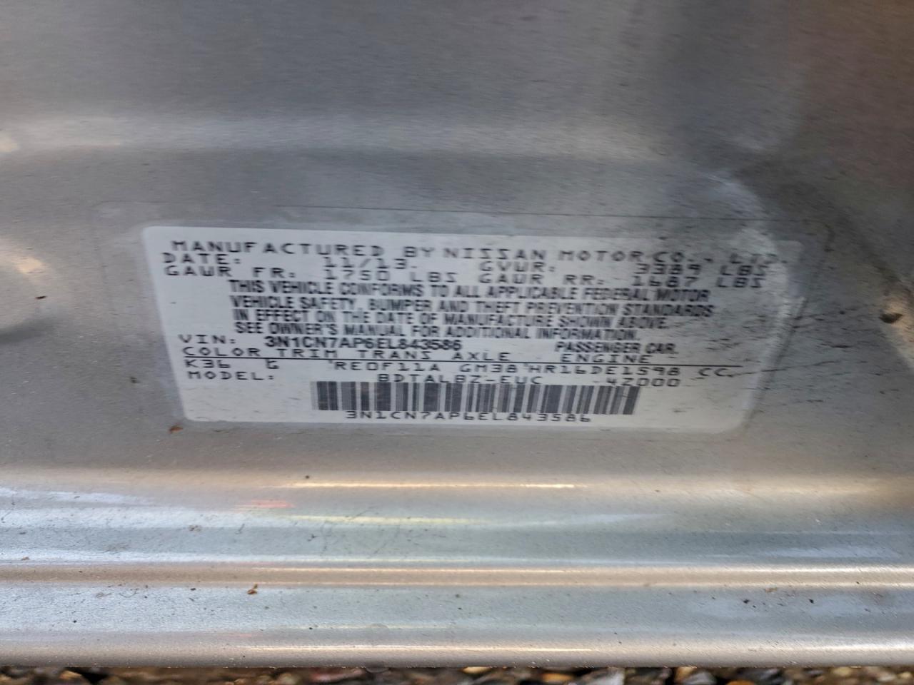 2014 NISSAN VERSA S photo 23