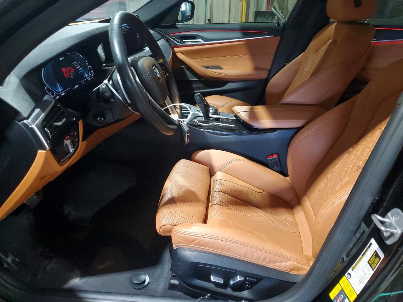 2021 BMW 530E photo 13