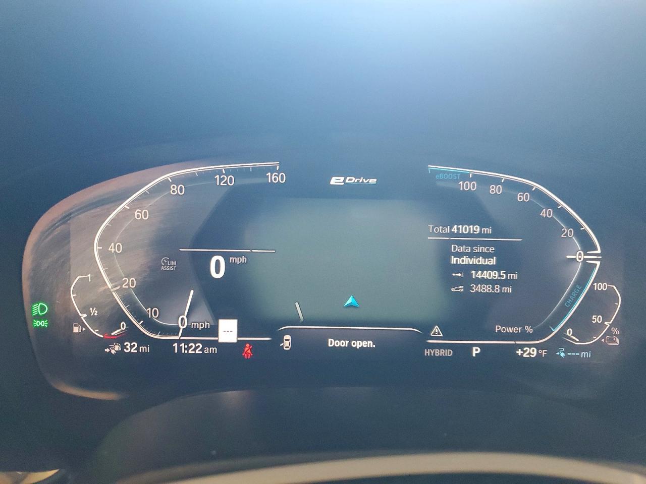 2021 BMW 530E photo 17