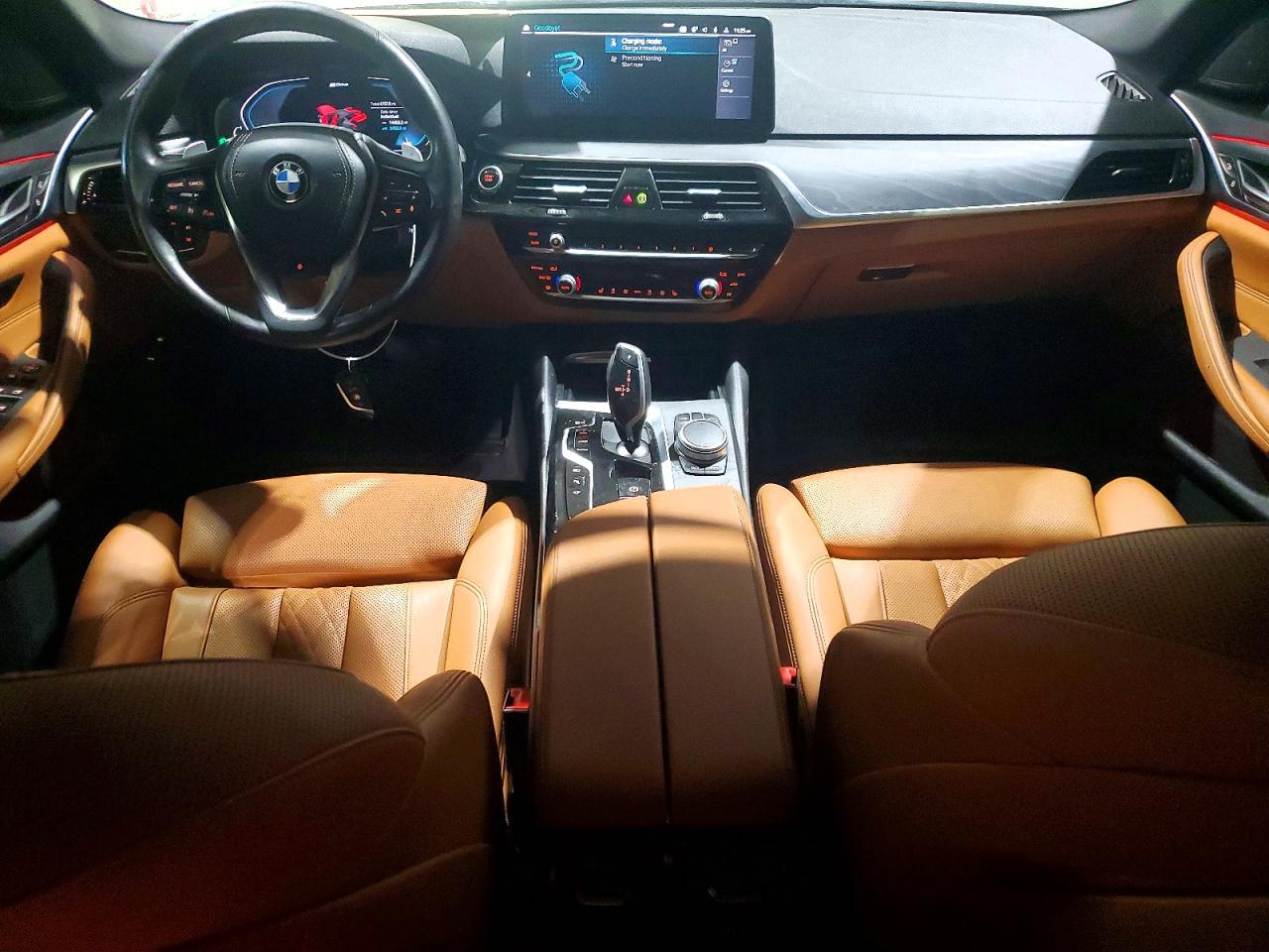 2021 BMW 530E photo 15