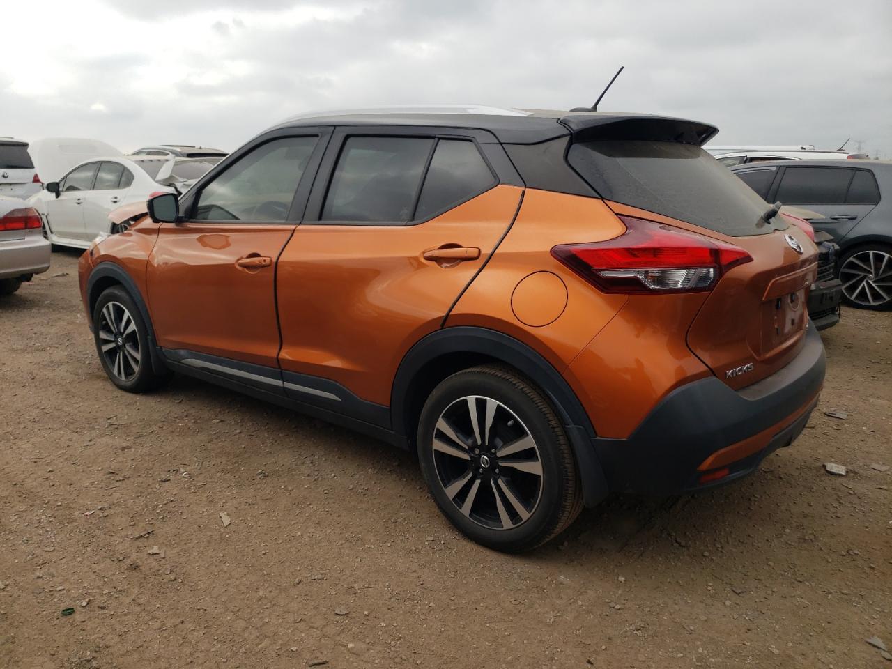 2019 NISSAN KICKS S photo 2