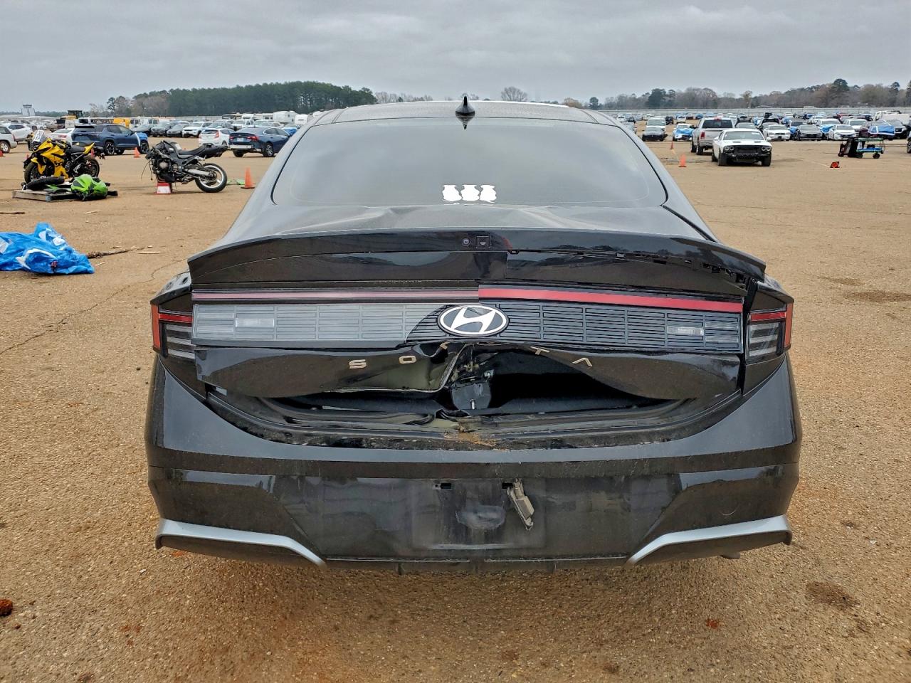 2024 HYUNDAI SONATA SEL photo 6