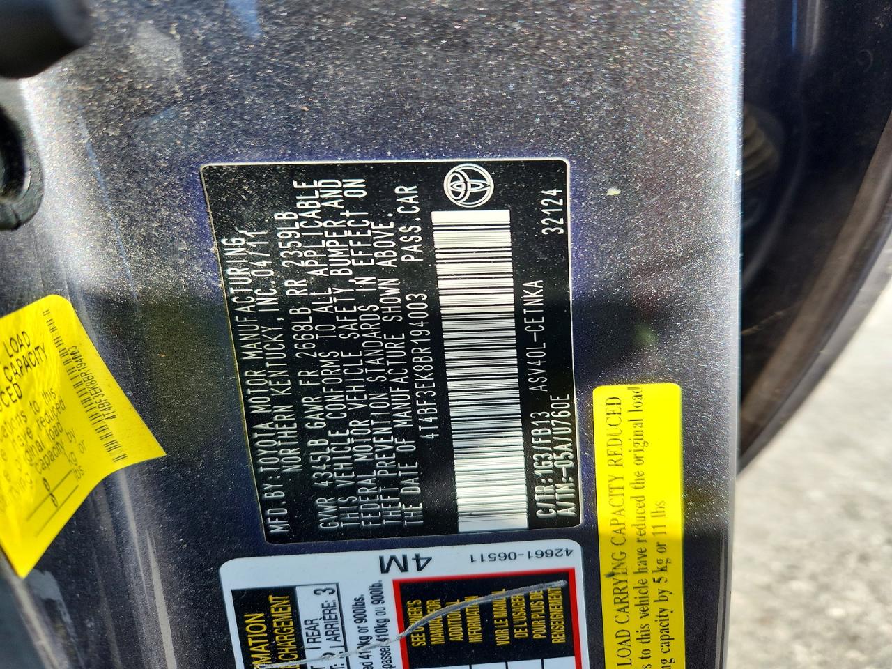 2011 TOYOTA CAMRY BASE photo 23