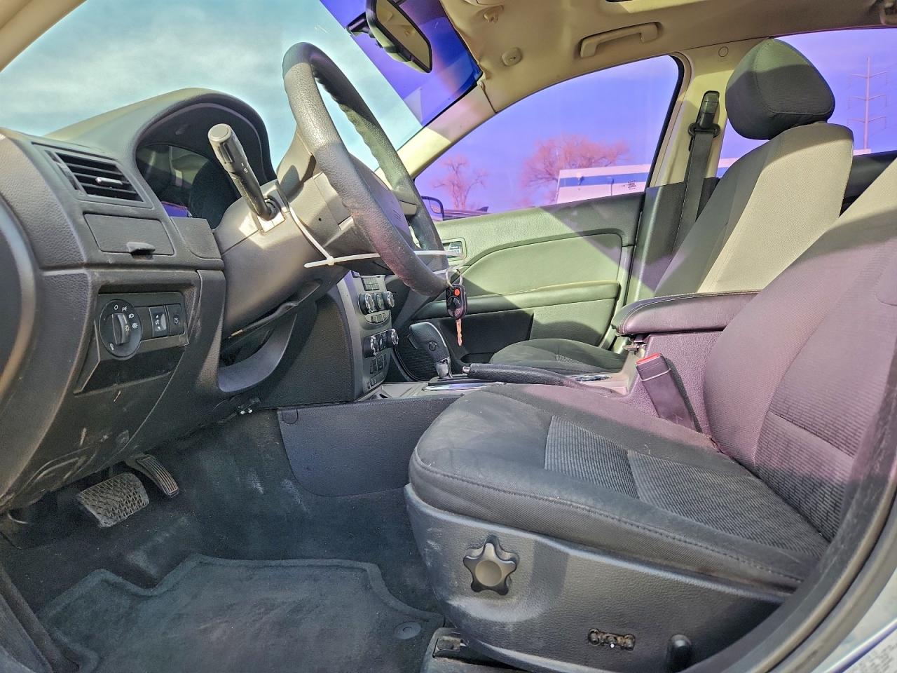 2011 FORD FUSION SE photo 13