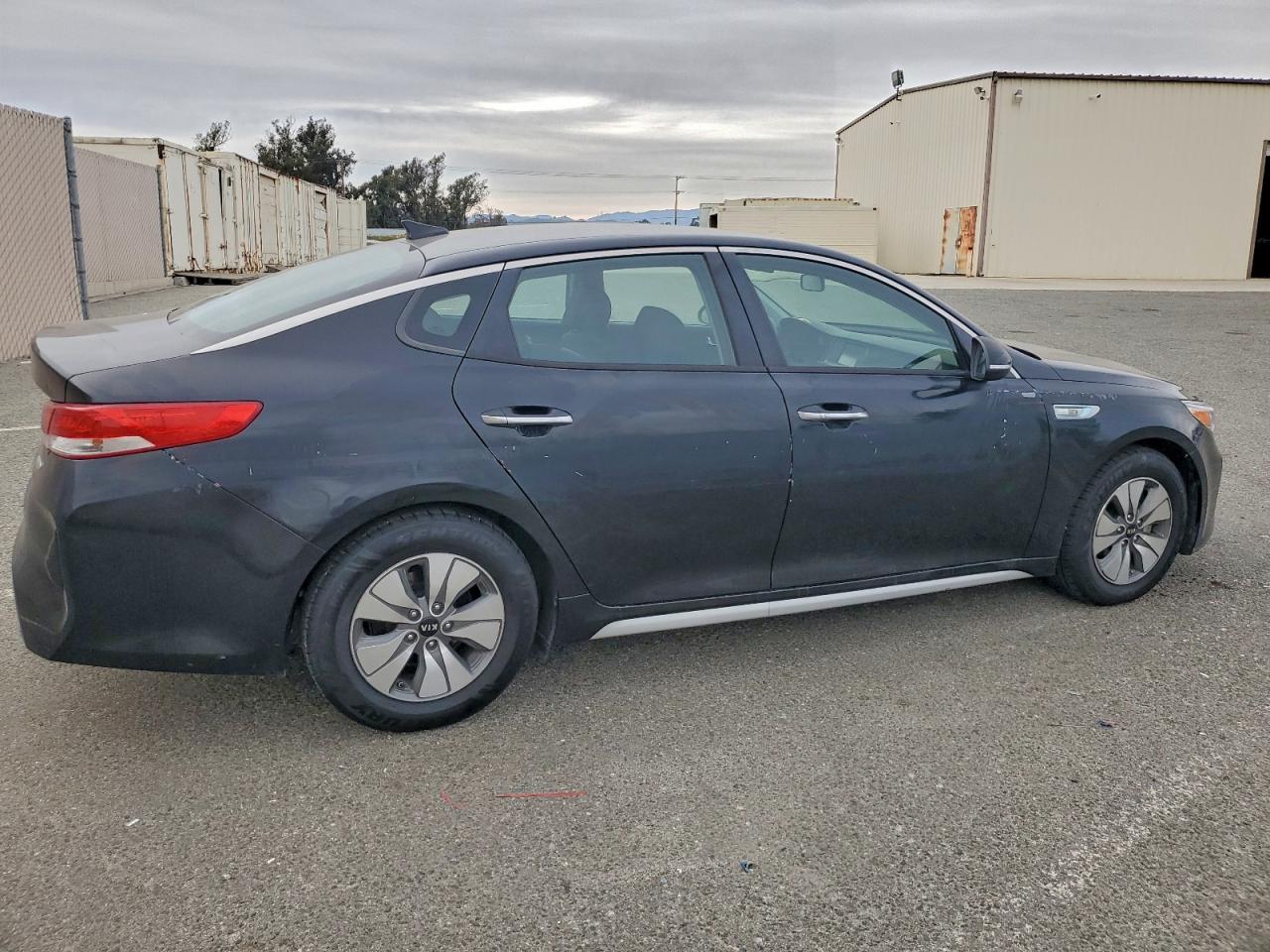 2017 KIA OPTIMA HYBRID photo 5