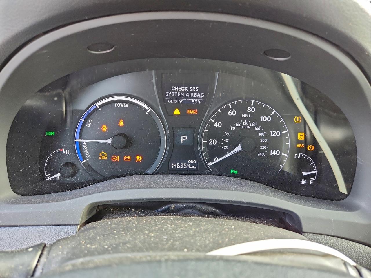 2015 LEXUS RX 450H photo 33
