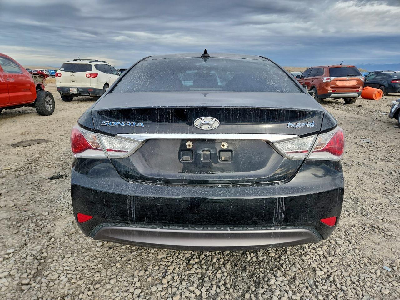 2015 HYUNDAI SONATA HYBRID photo 6