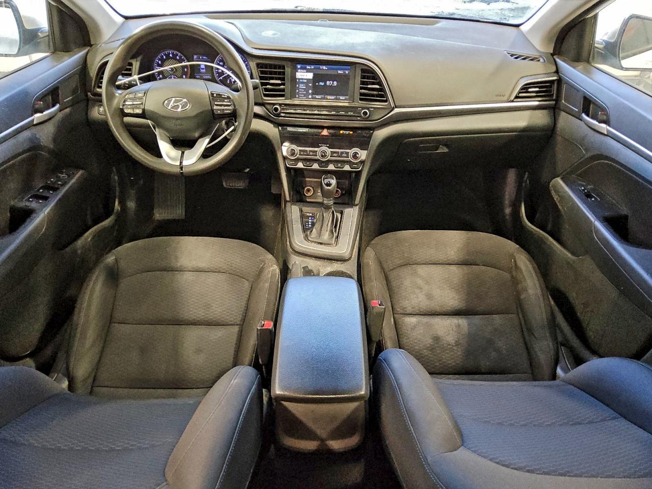 2020 HYUNDAI ELANTRA SEL photo 15