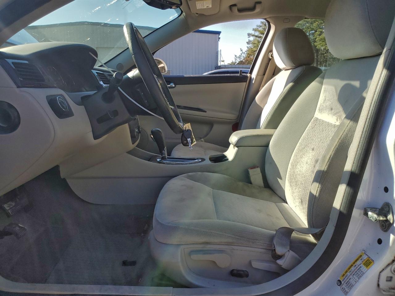 2013 CHEVROLET IMPALA LT photo 7