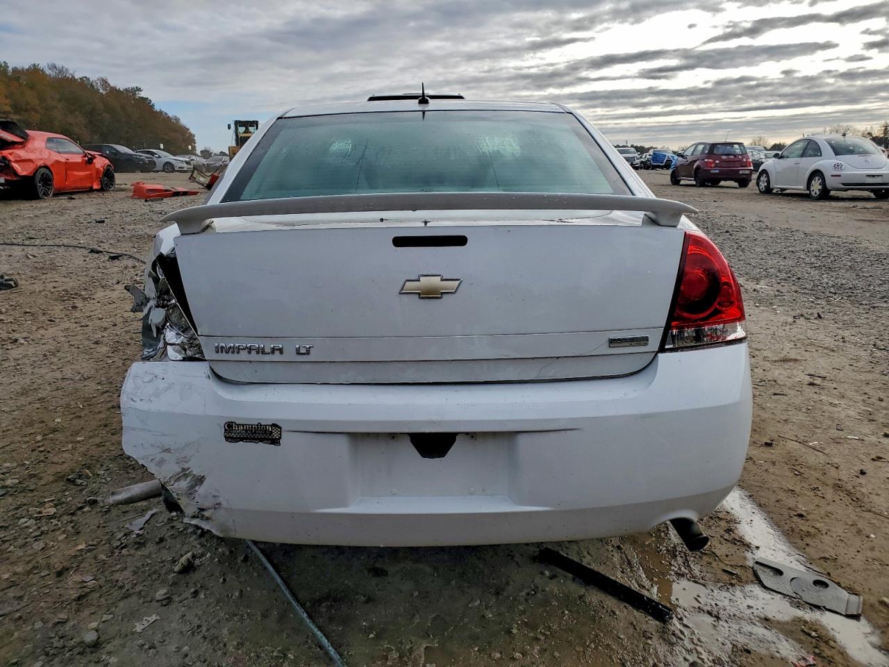 2013 CHEVROLET IMPALA LT photo 6
