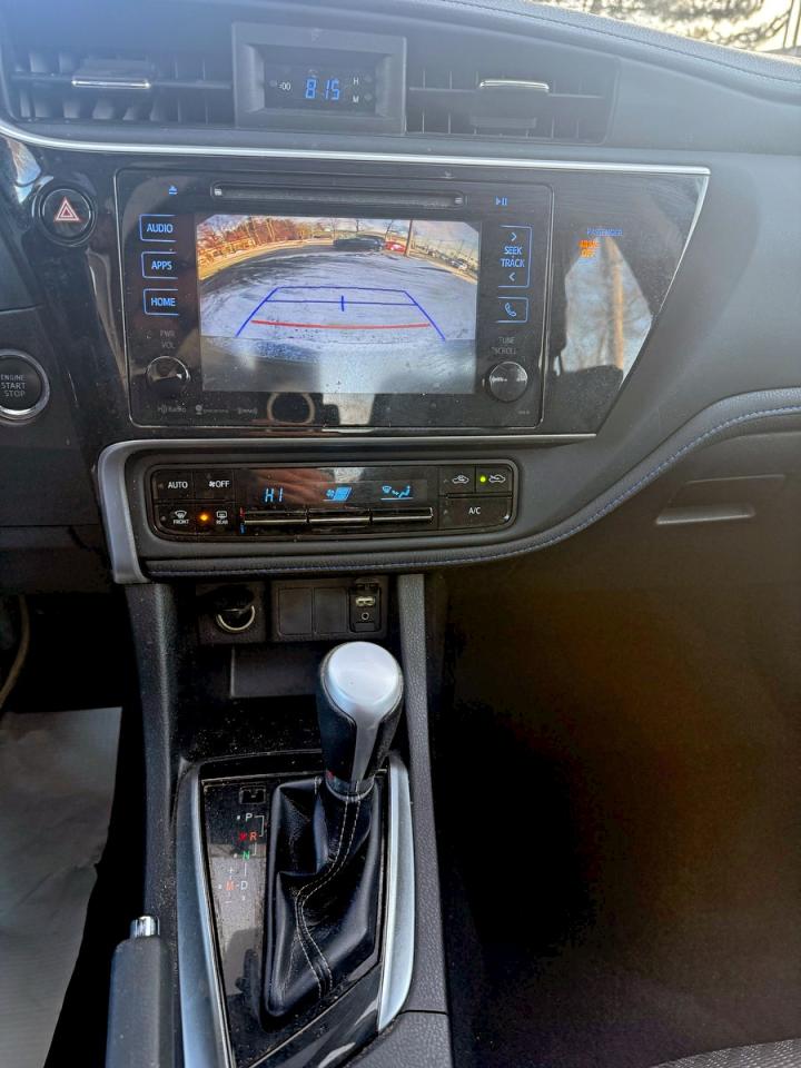 2019 TOYOTA COROLLA L photo 13