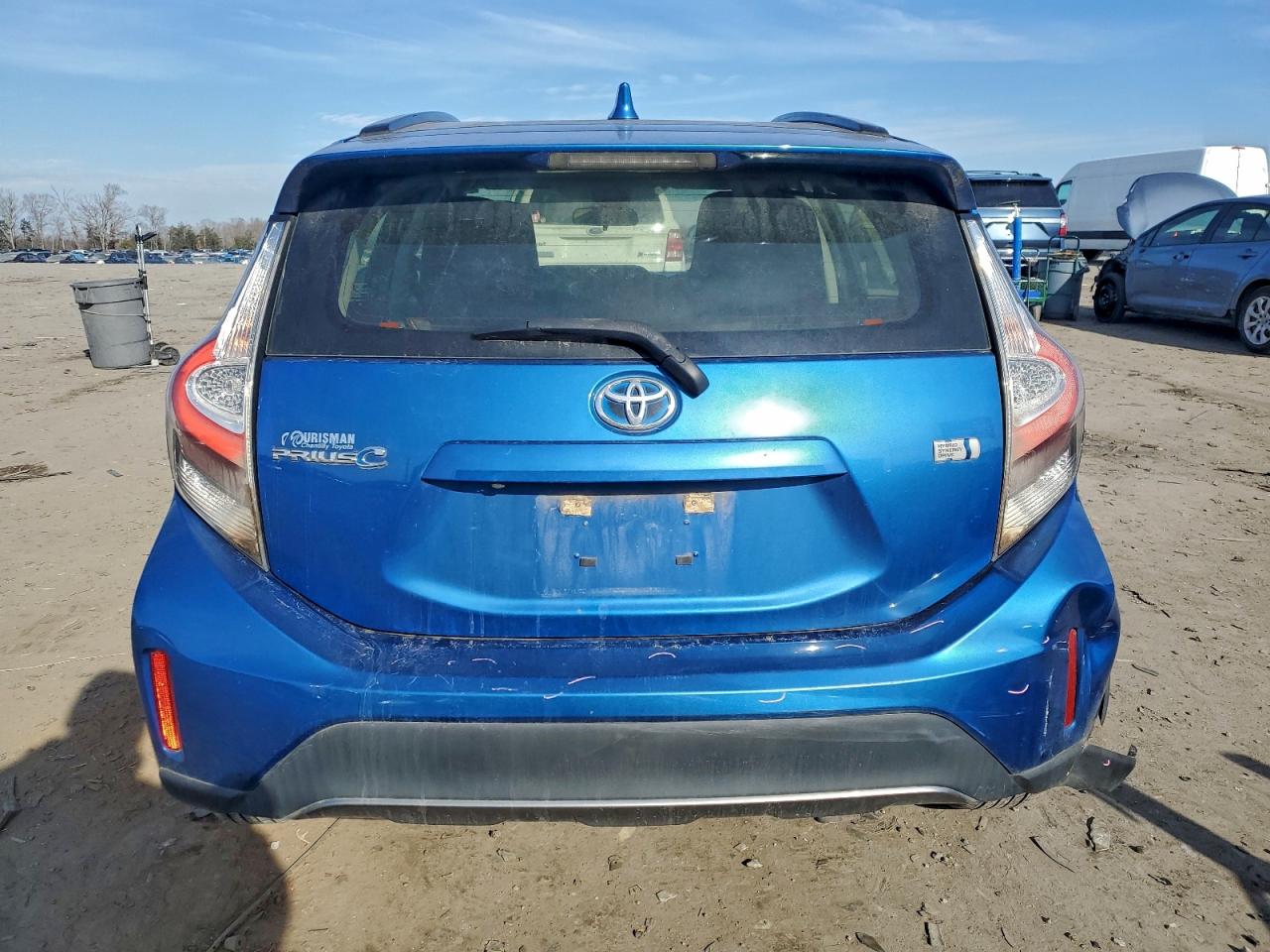 2018 TOYOTA PRIUS C photo 6