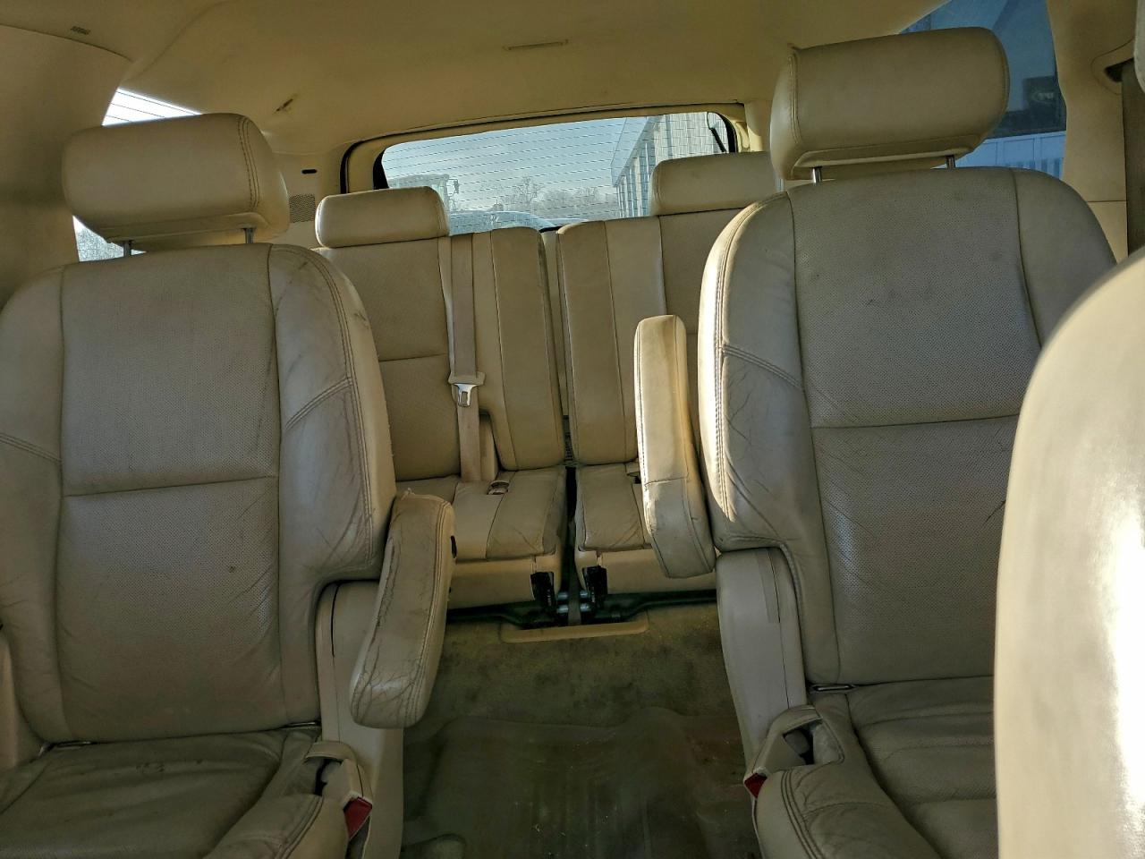2007 CADILLAC ESCALADE ESV photo 28