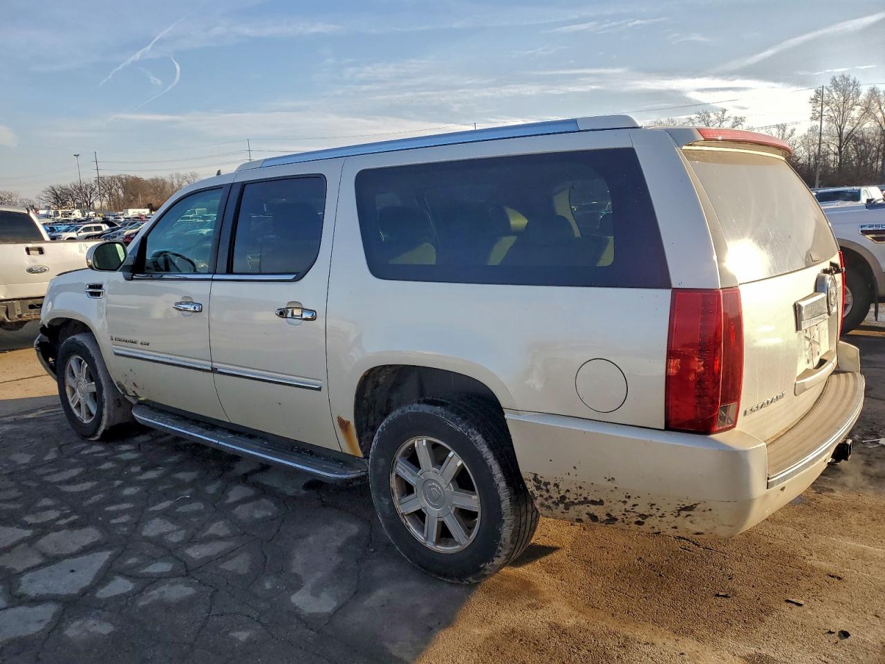 2007 CADILLAC ESCALADE ESV photo 4