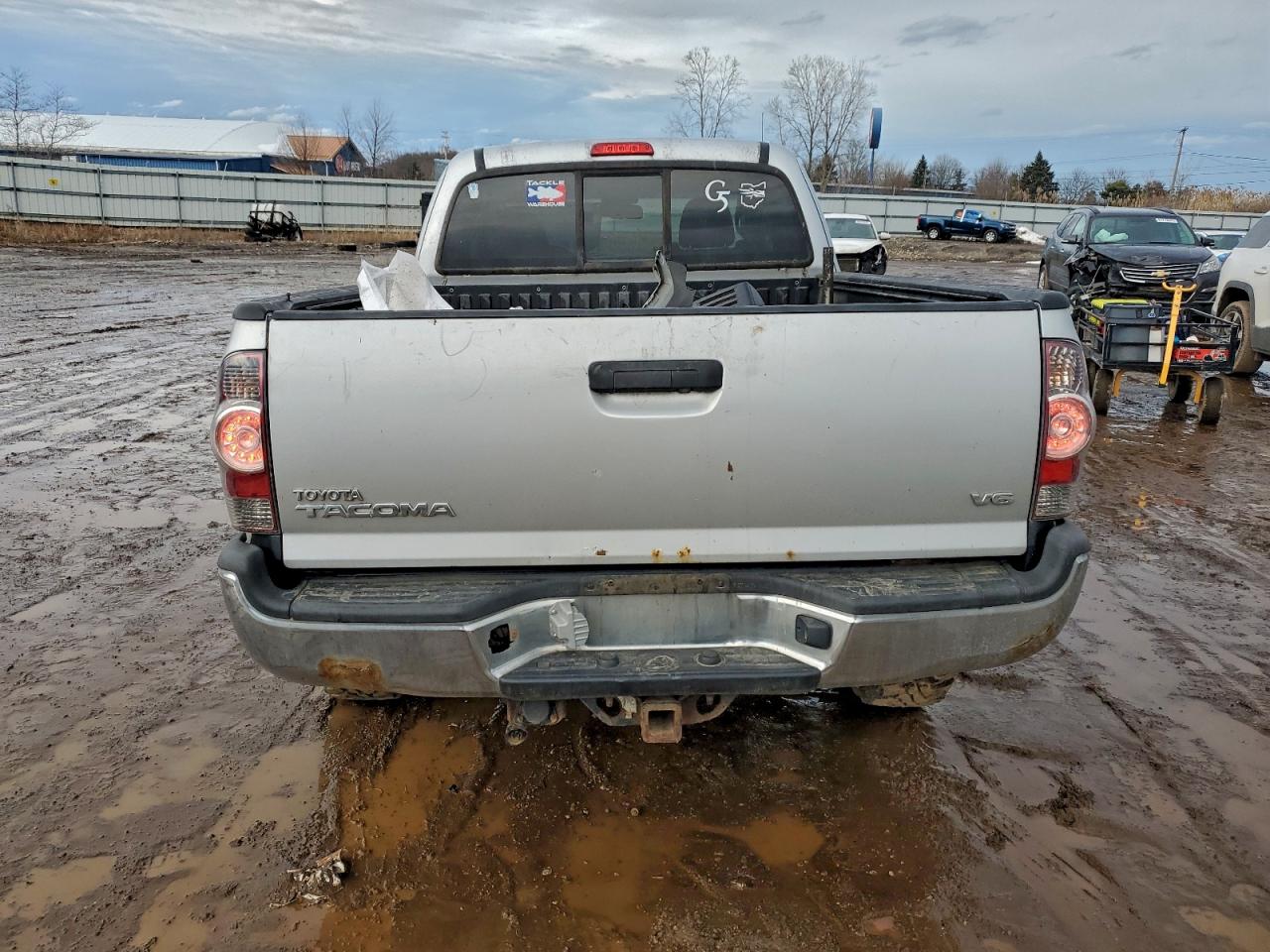 2013 TOYOTA TACOMA photo 16