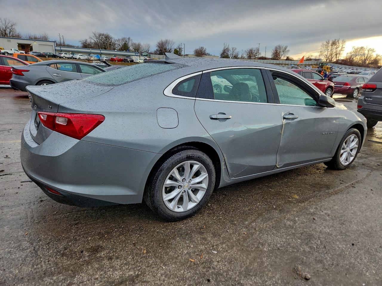 2023 CHEVROLET MALIBU LT photo 7