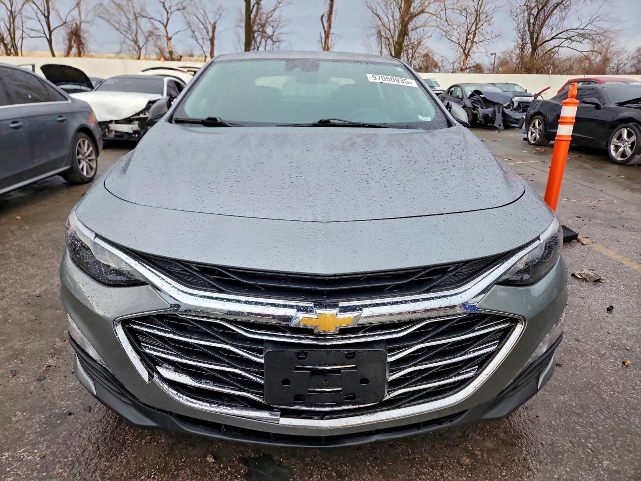 2023 CHEVROLET MALIBU LT photo 13