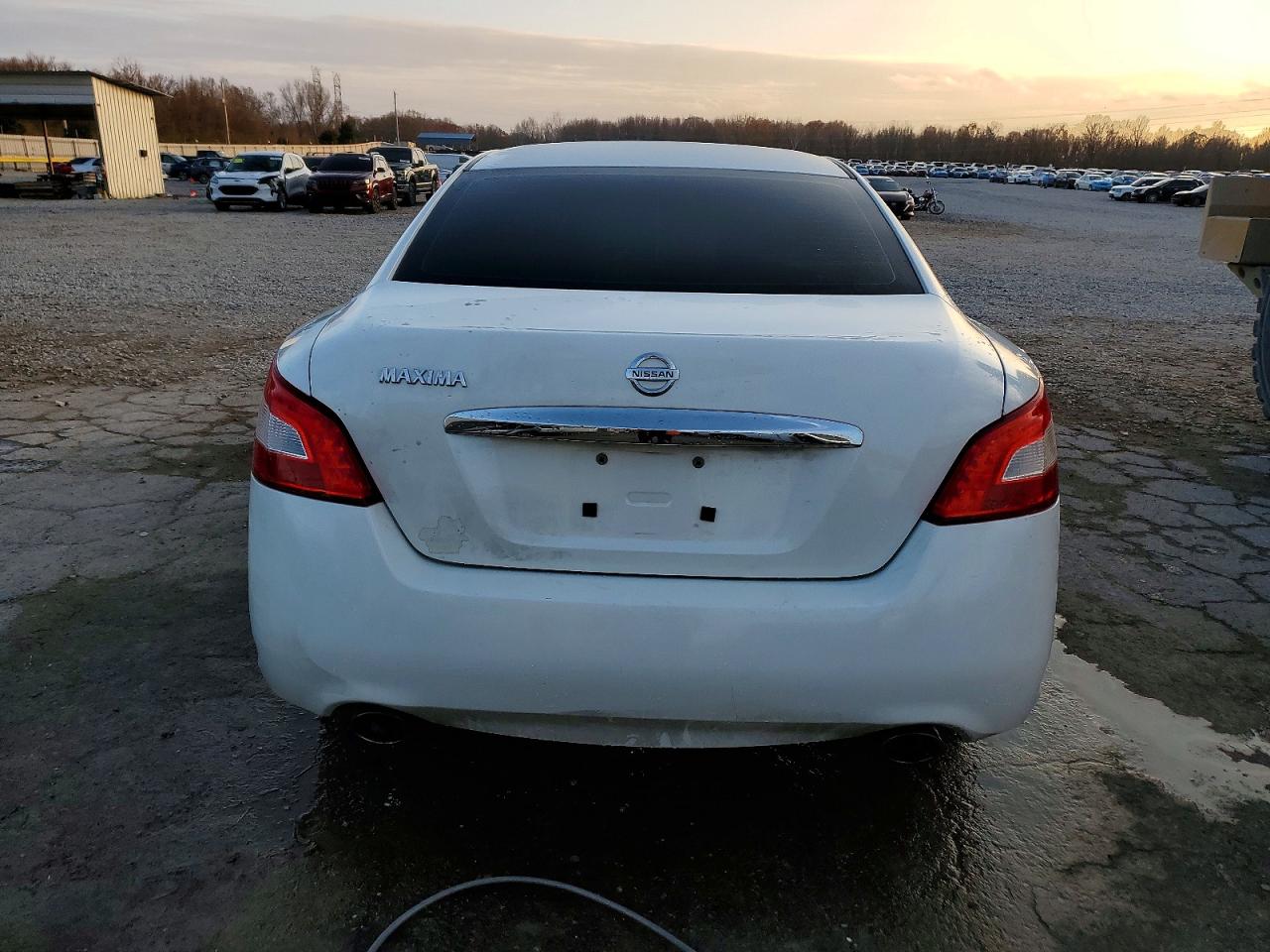 2011 NISSAN MAXIMA S photo 6