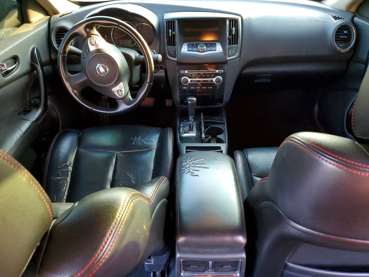 2011 NISSAN MAXIMA S photo 8