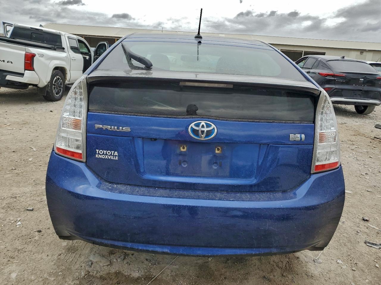 2011 TOYOTA PRIUS photo 11