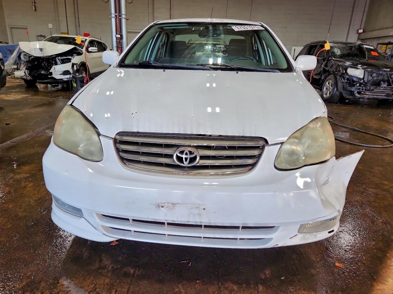 2003 TOYOTA COROLLA CE photo 9