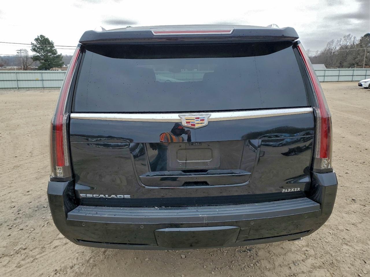2020 CADILLAC ESCALADE LUXURY photo 11