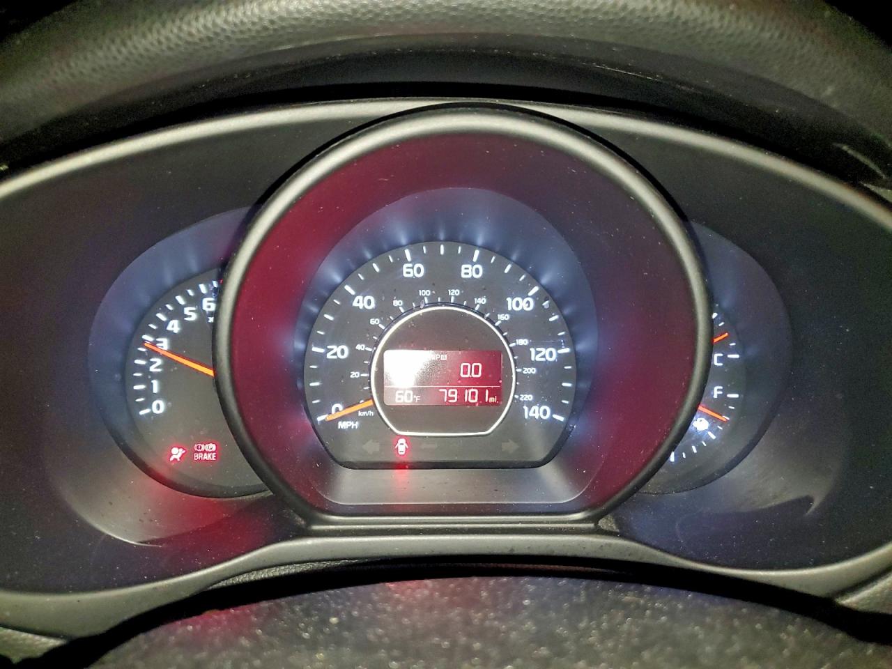 2017 KIA SOUL + photo 17