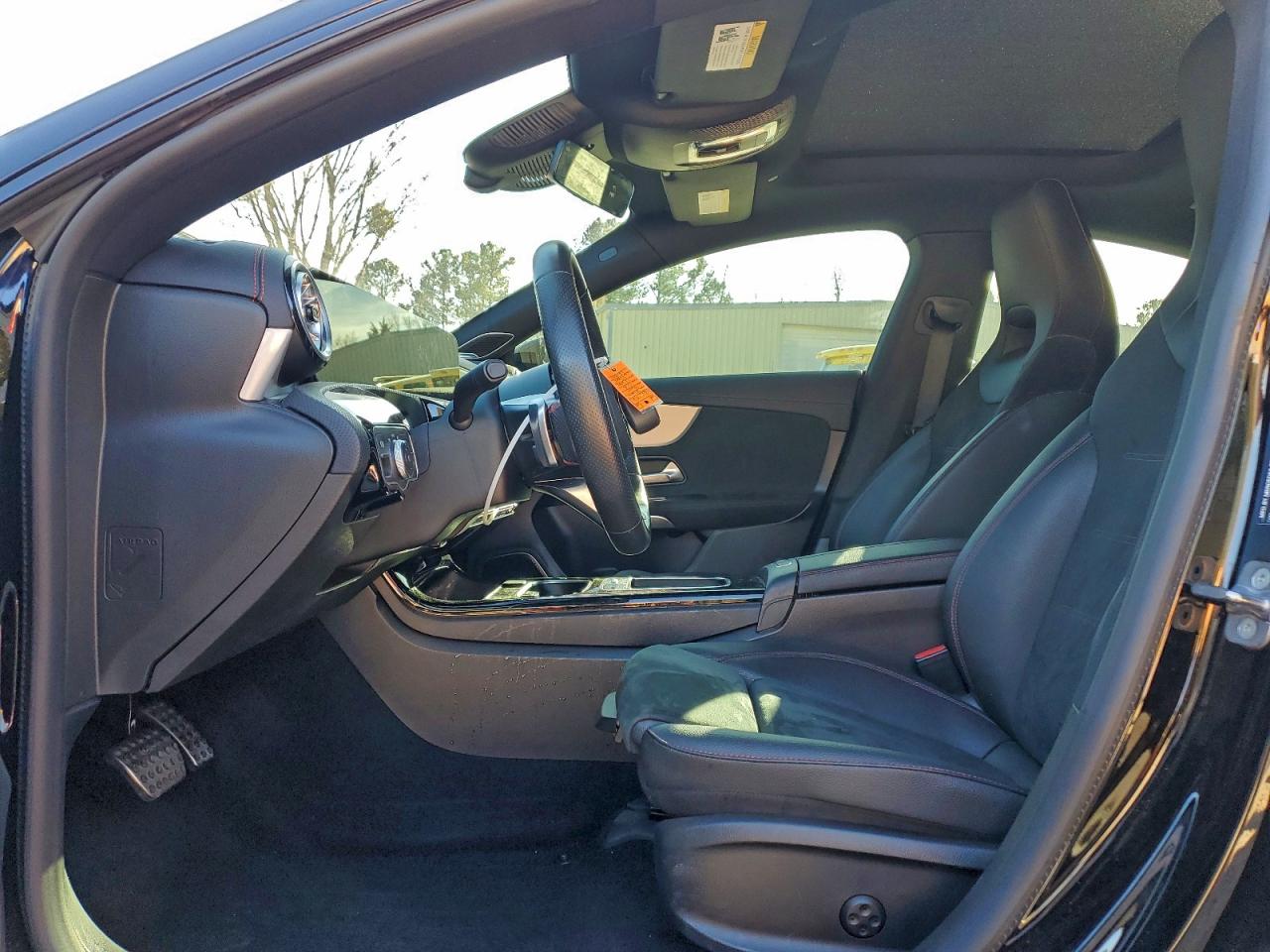 2024 MERCEDES-BENZ CLA 250 photo 13