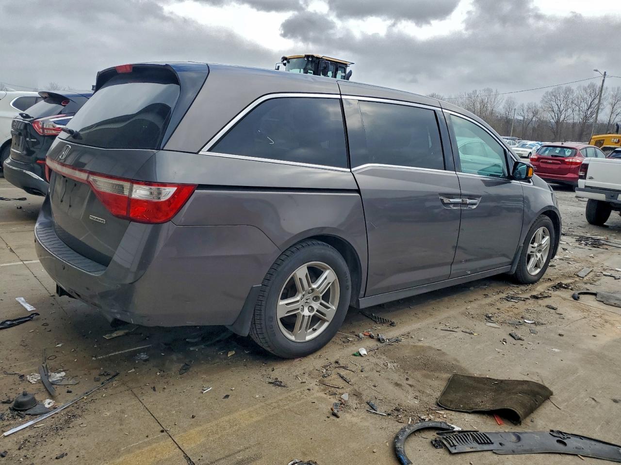 2012 HONDA ODYSSEY TOURING photo 3