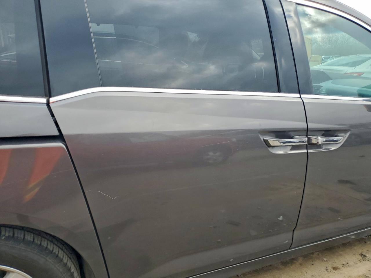 2012 HONDA ODYSSEY TOURING photo 11