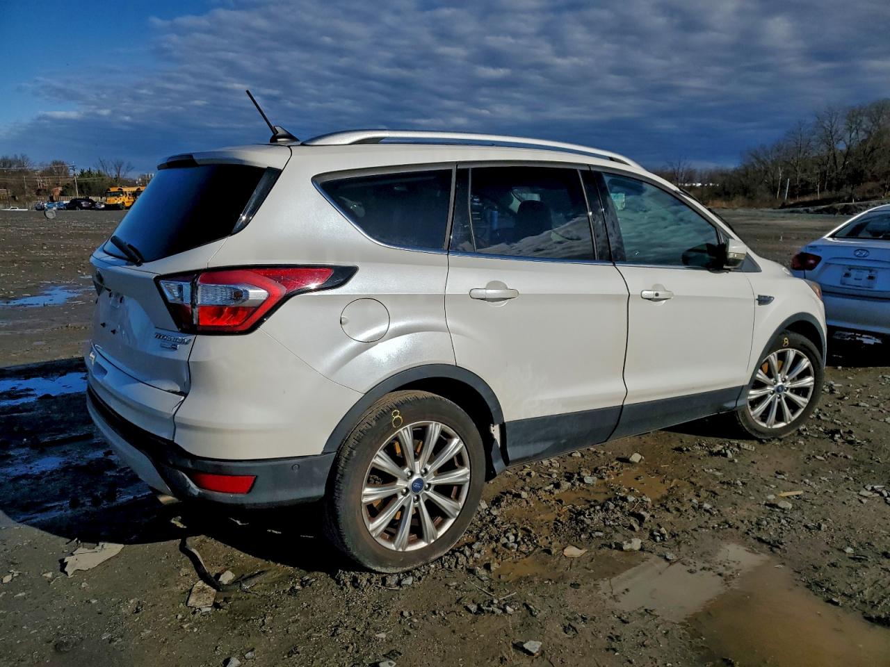 2018 FORD ESCAPE TITANIUM photo 7