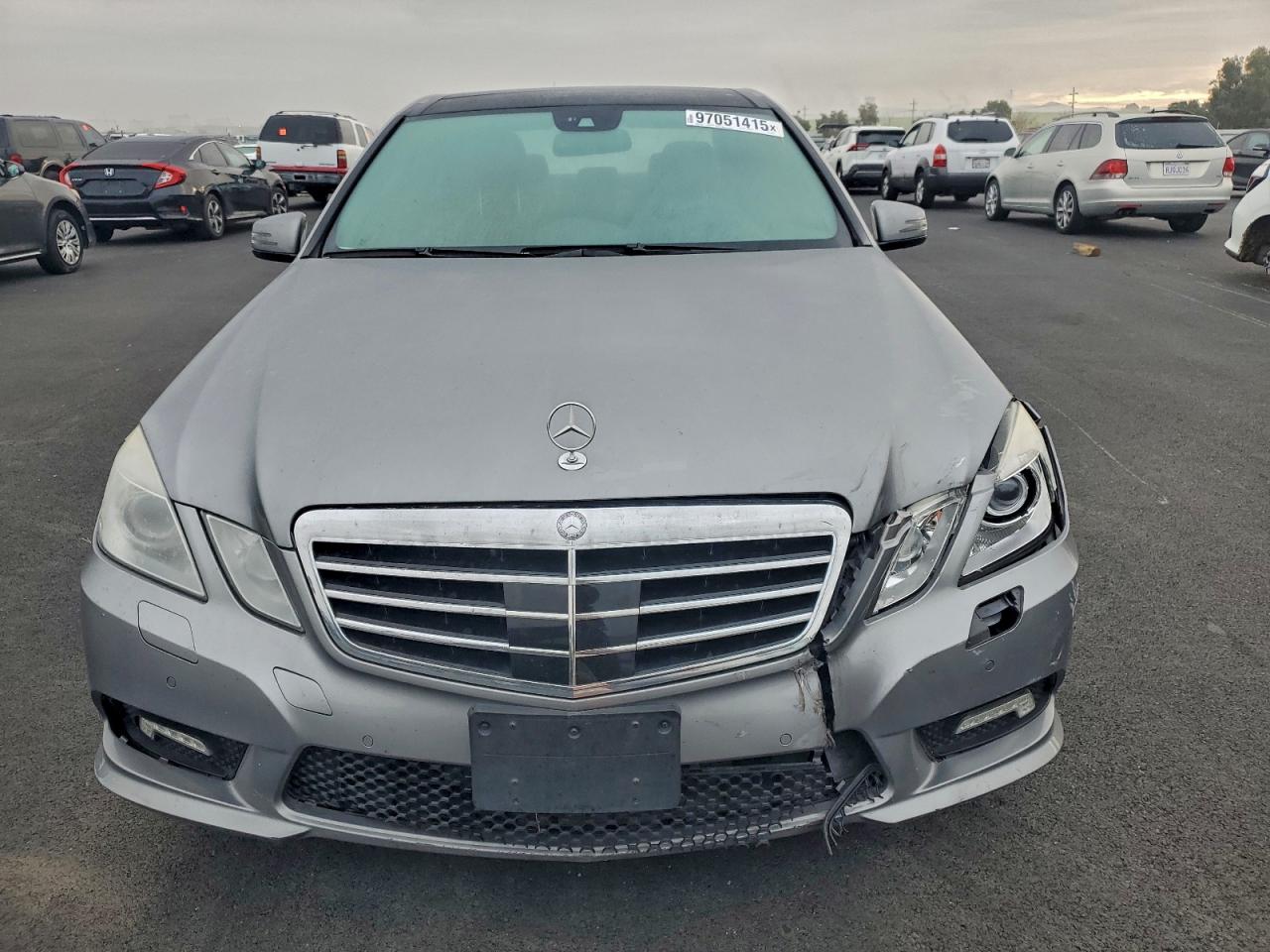 2010 MERCEDES-BENZ E 350 photo 13