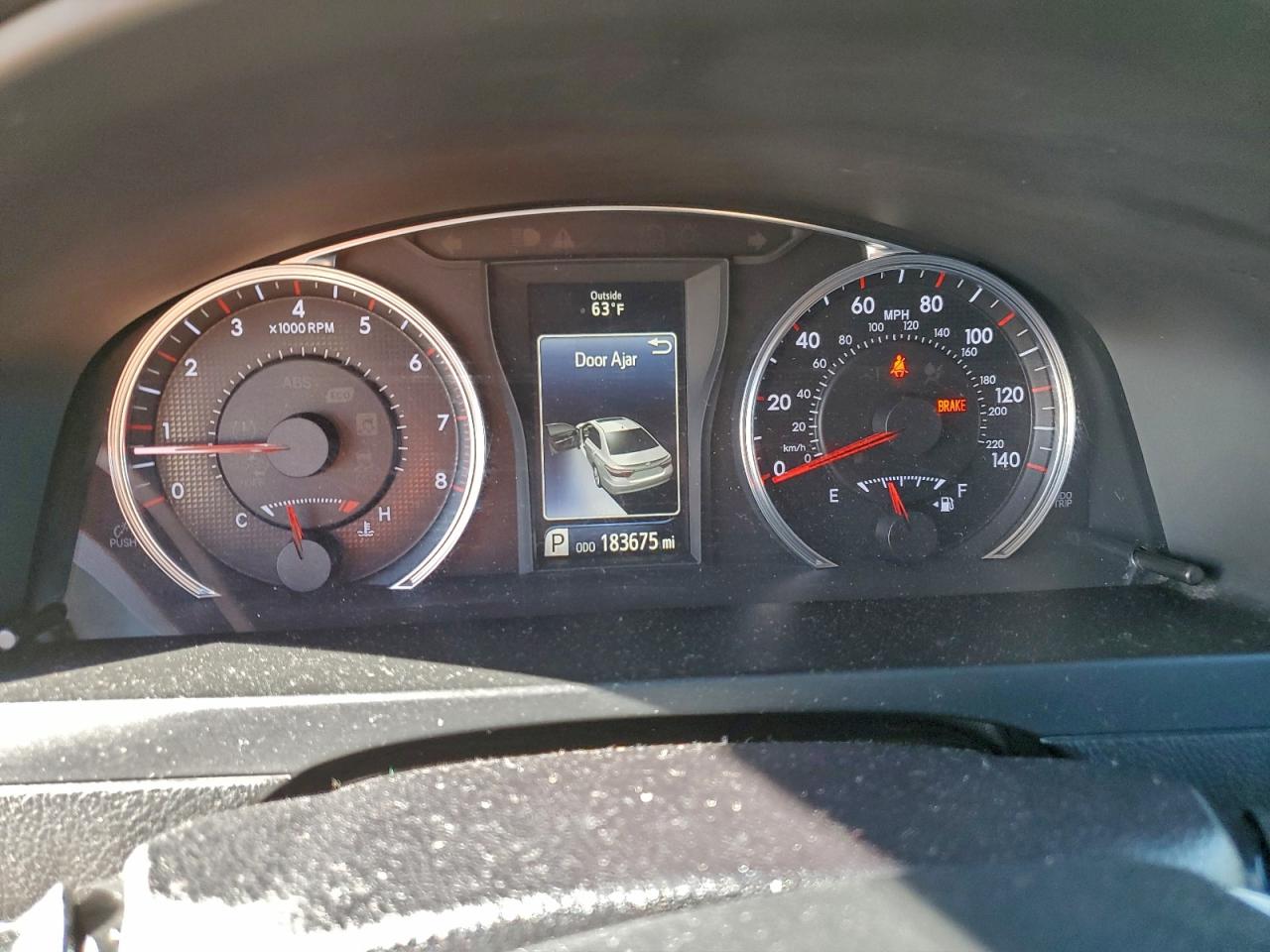 2015 TOYOTA CAMRY LE photo 9