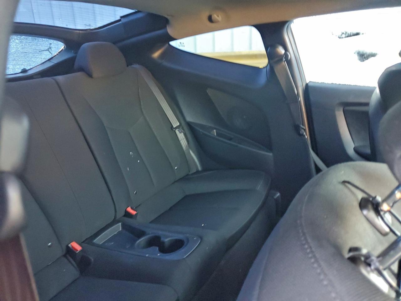 2017 HYUNDAI VELOSTER photo 10