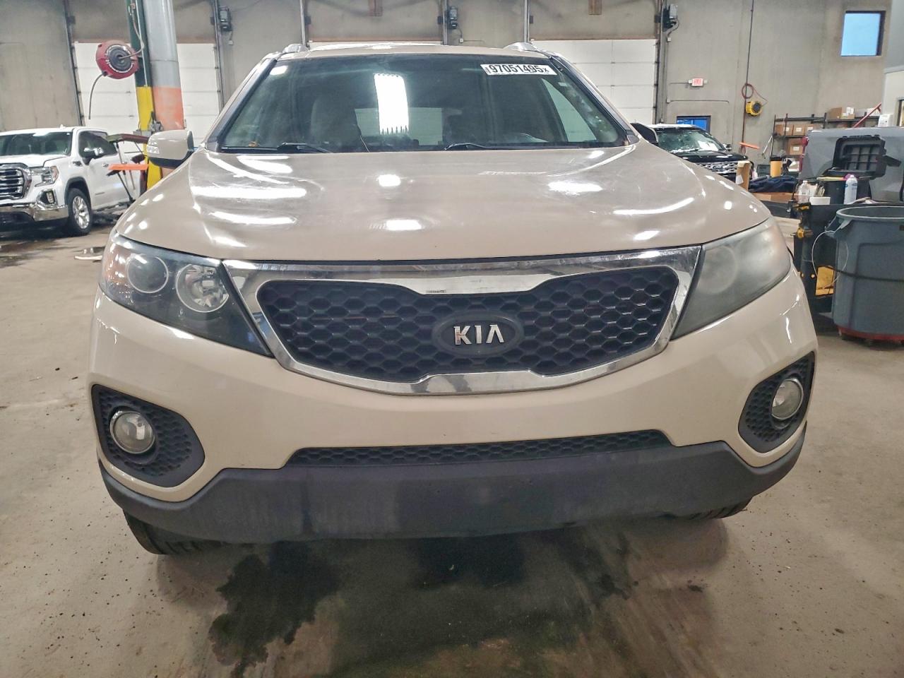 2011 KIA SORENTO BASE photo 5