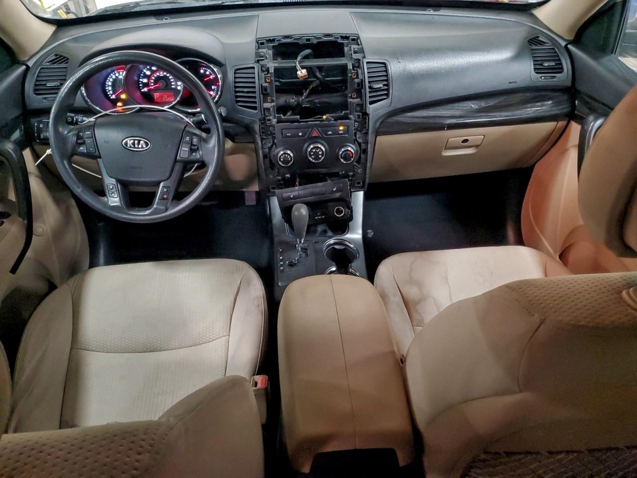 2011 KIA SORENTO BASE photo 8