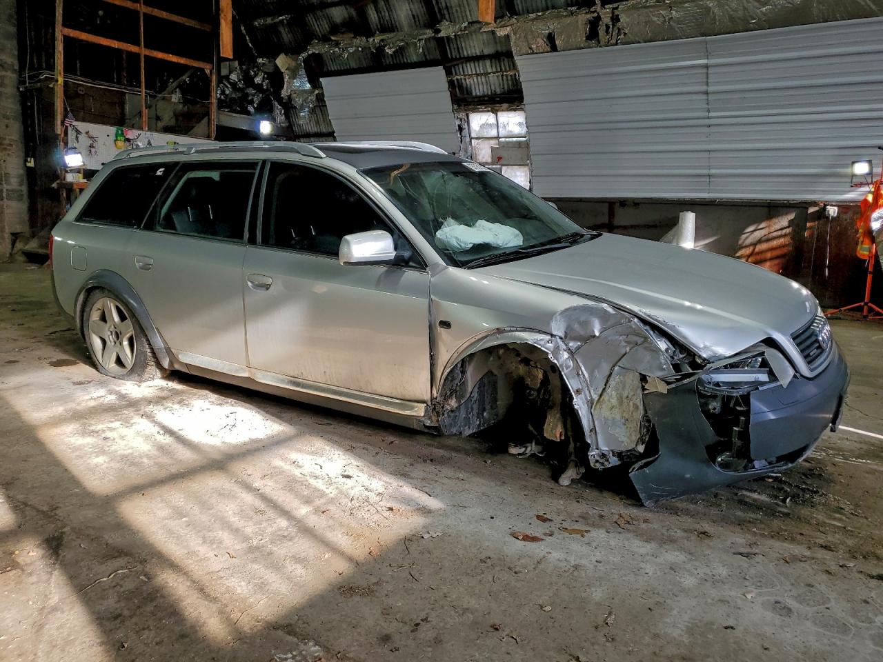 2001 AUDI ALLROAD photo 4