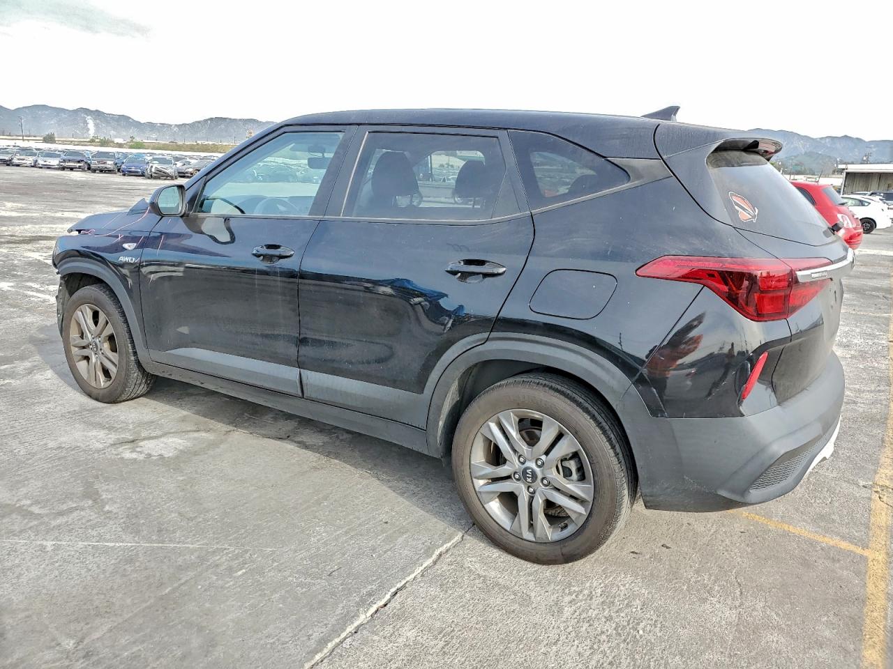 2021 KIA SELTOS LX photo 2