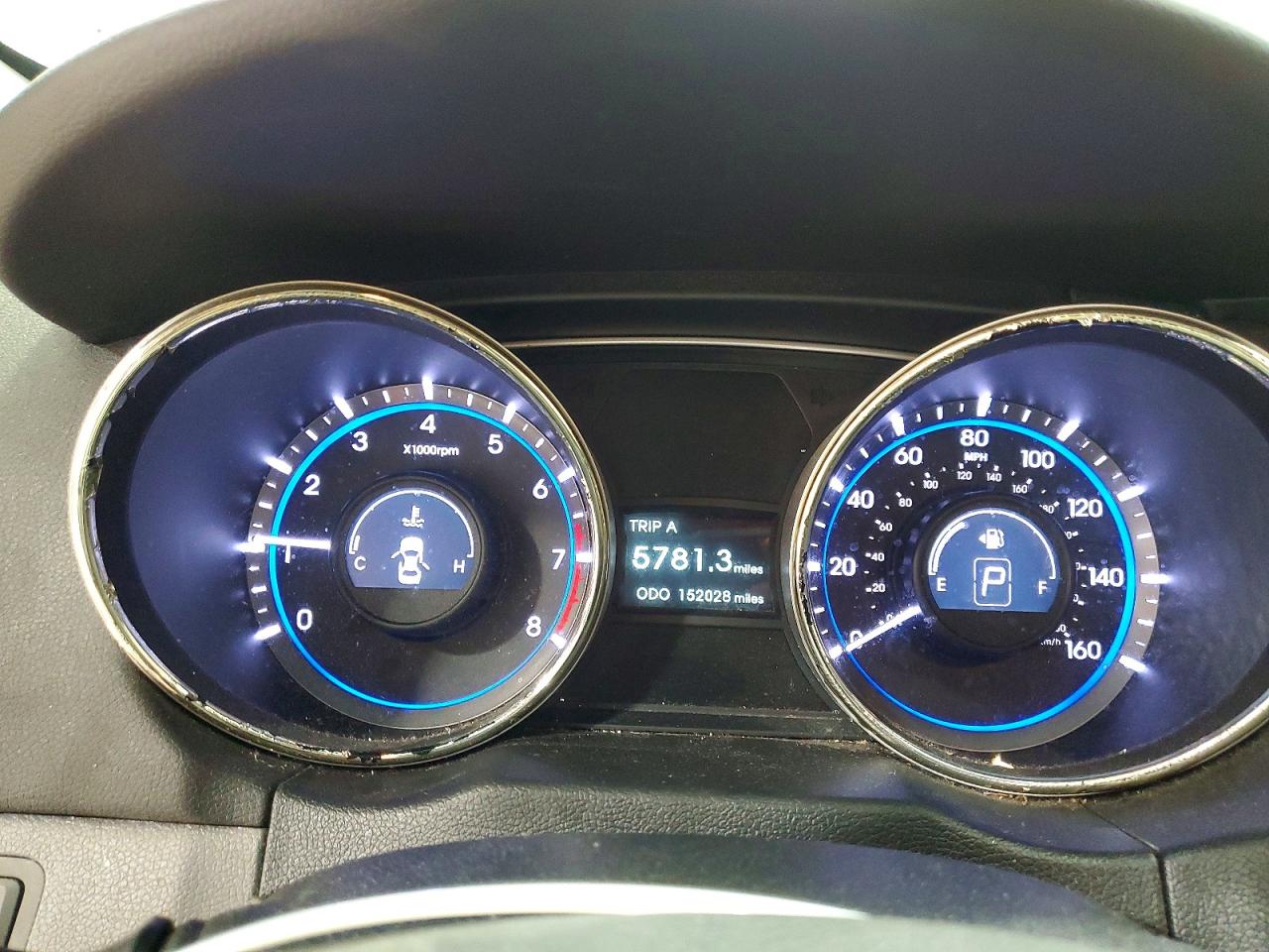 2013 HYUNDAI SONATA GLS photo 9