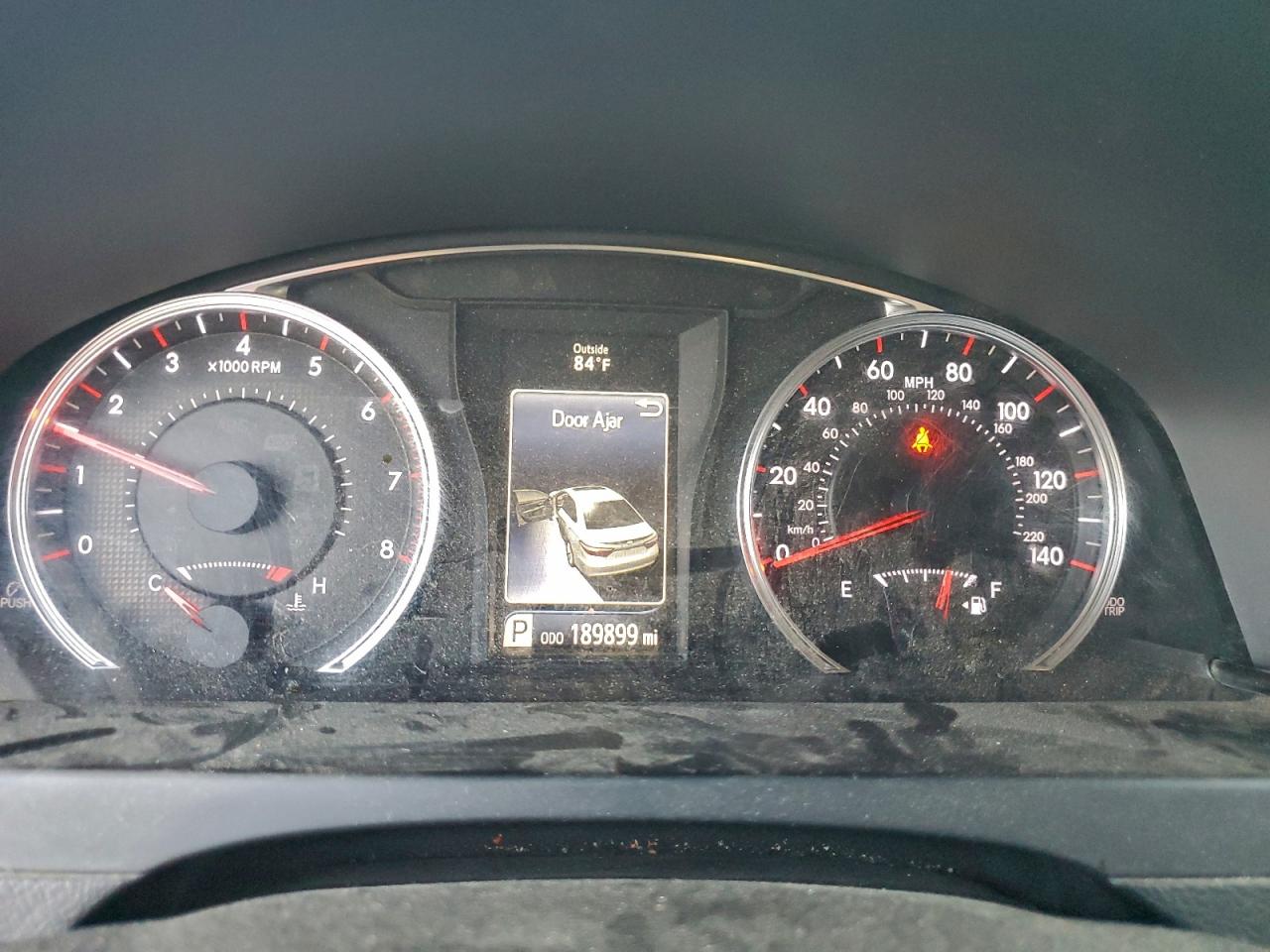 2015 TOYOTA CAMRY LE photo 9