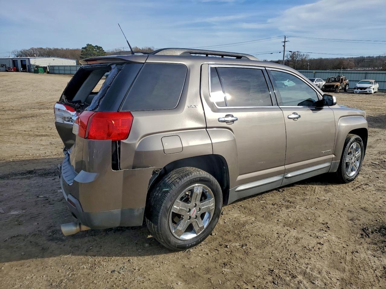 2012 GMC TERRAIN SLT photo 5