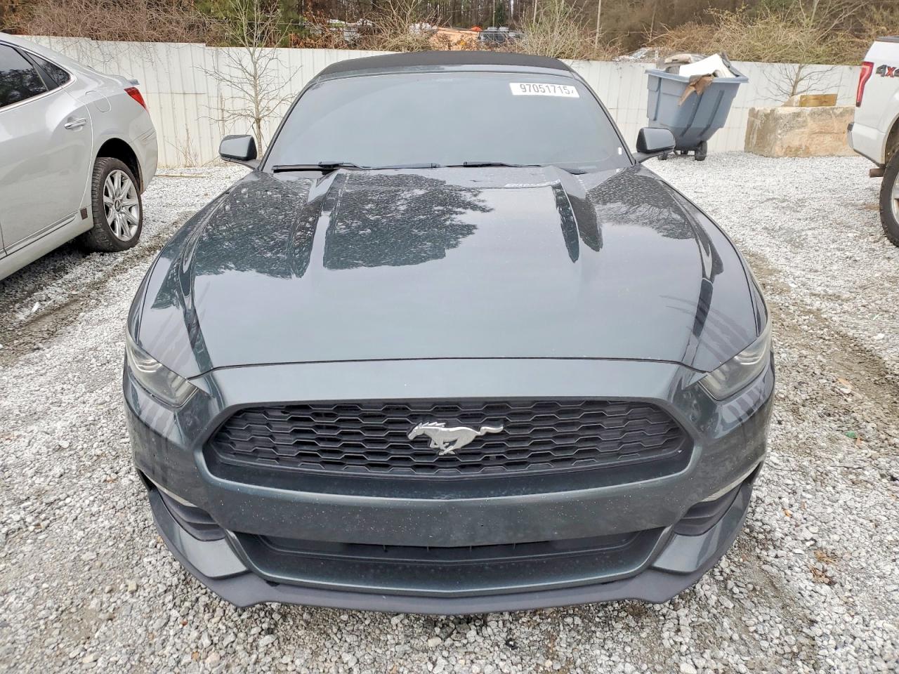 2016 FORD MUSTANG photo 9