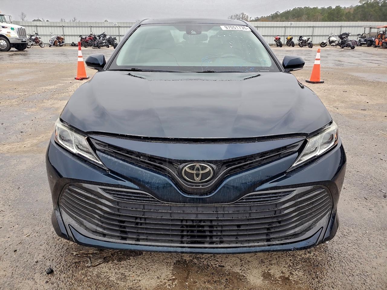 2019 TOYOTA CAMRY L photo 5