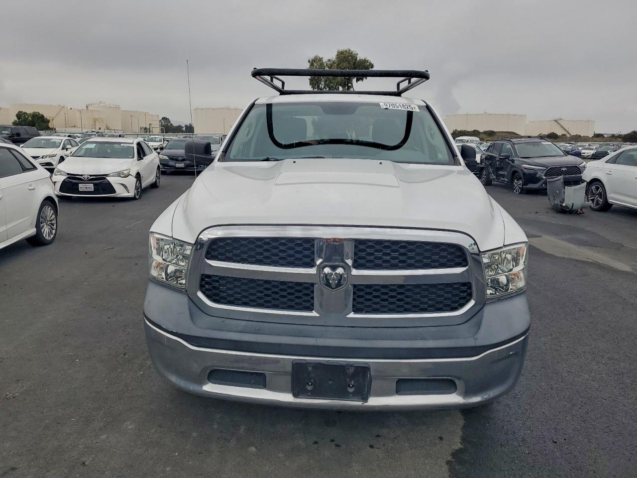 2018 RAM 1500 ST photo 5