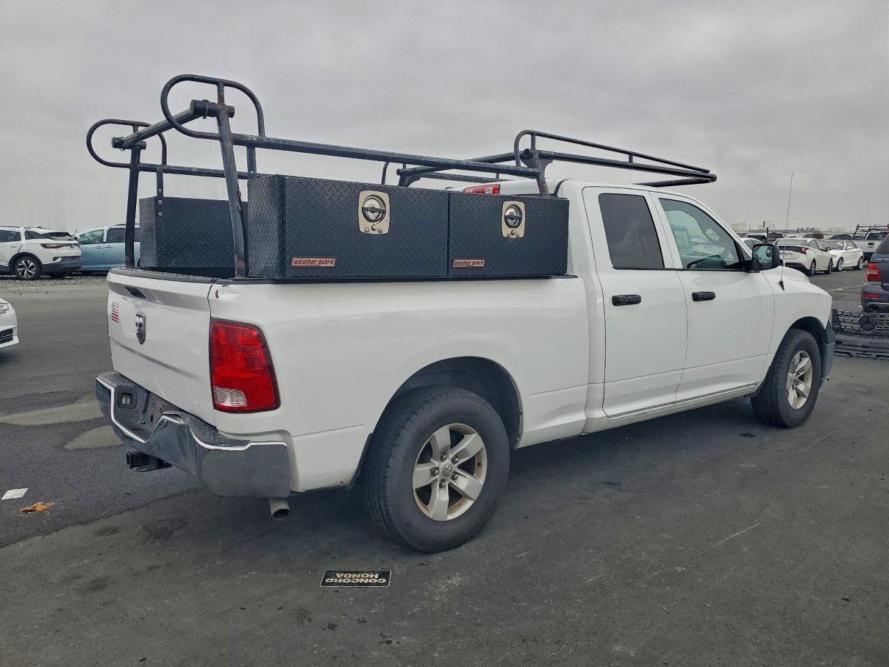 2018 RAM 1500 ST photo 3