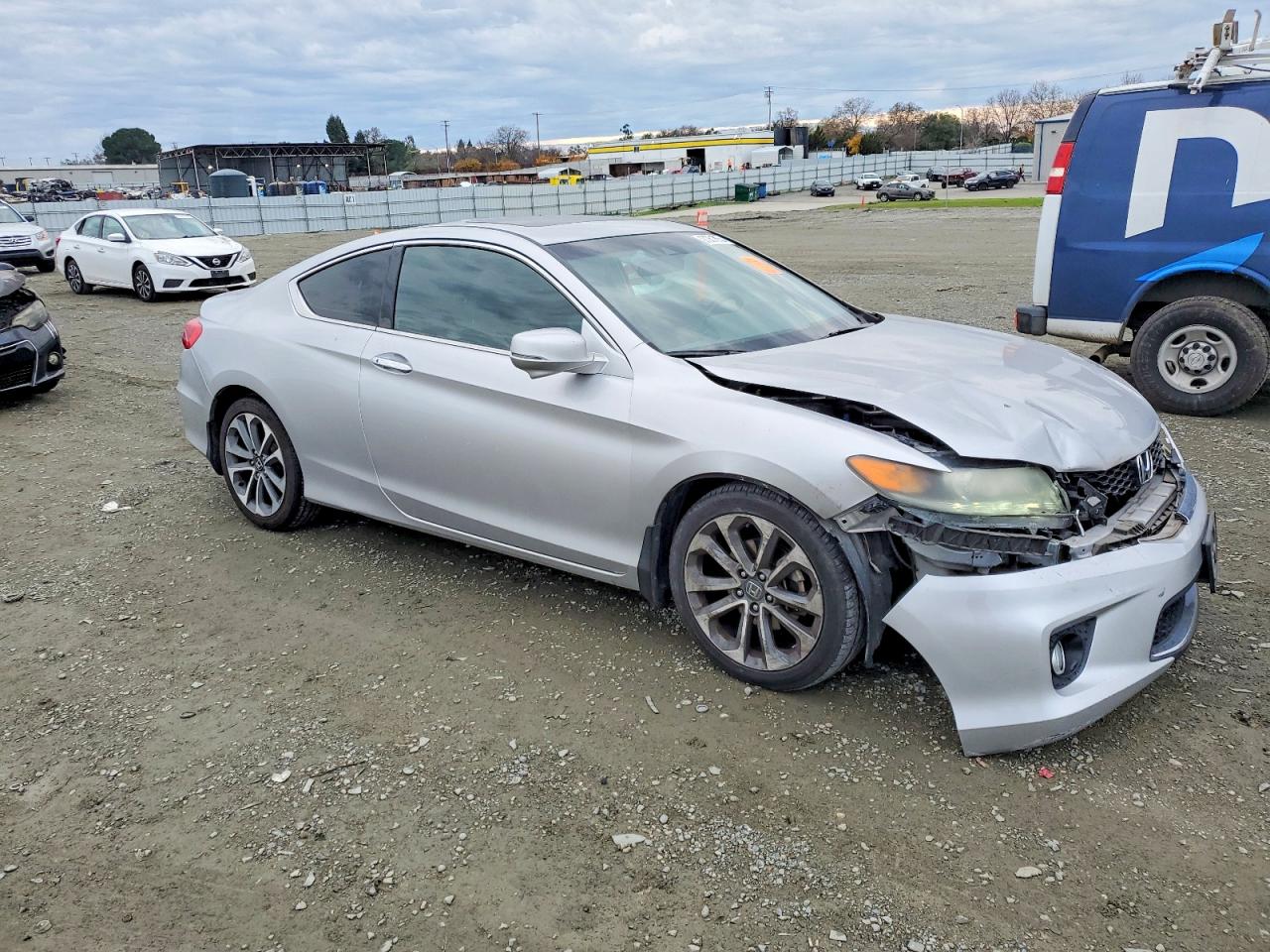 2013 HONDA ACCORD EXL photo 4