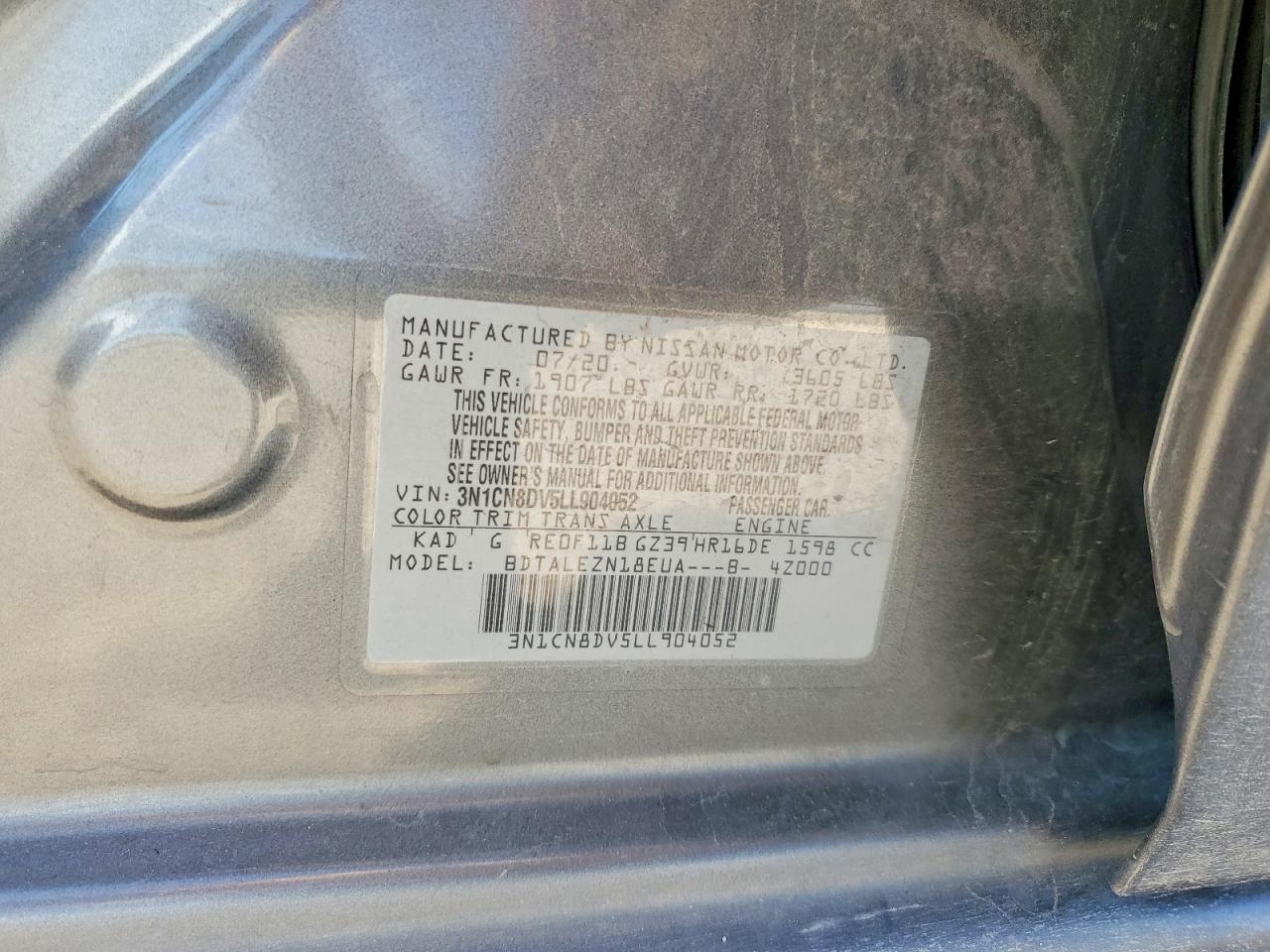 2020 NISSAN VERSA S photo 25